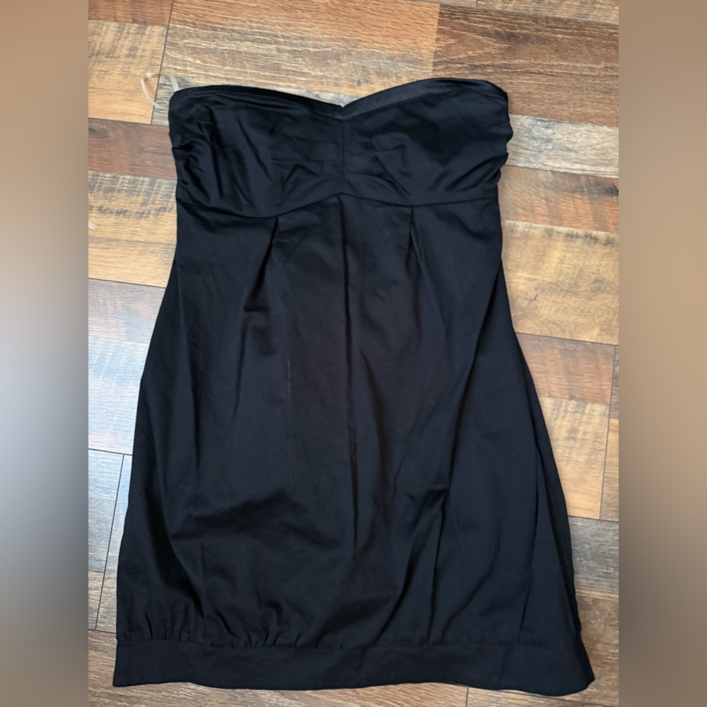 Forever 21 Black Mini Sweetheart Strapless Bubble Dress